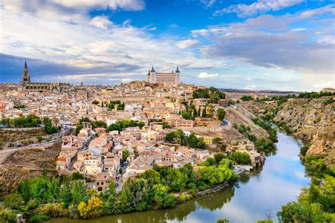 que hacer con niños en toledo|Toledo con niños: 9 planes qué ver y hacer en familia 